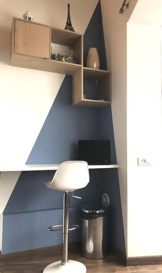 Loft 5 Places With View On Eiffel Tower Apartment