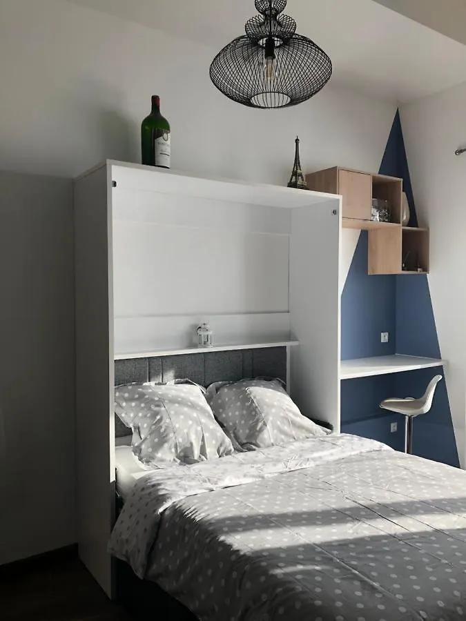 Loft 5 Places With View On Eiffel Tower Apartment Paris
